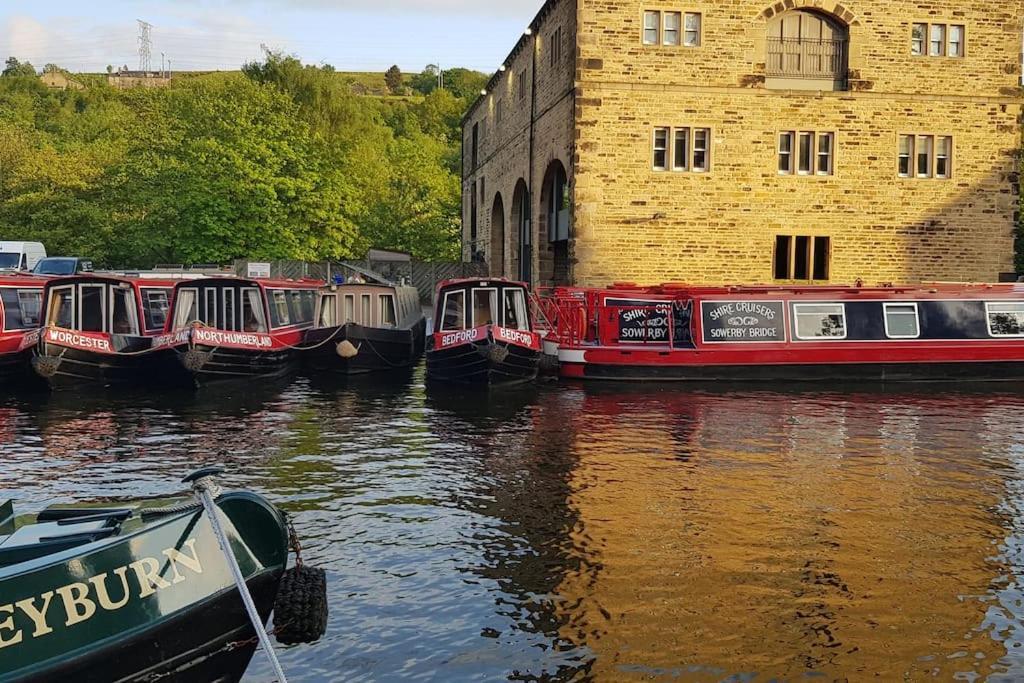 Bowie'S Abode Sowerby Bridge Ngoại thất bức ảnh